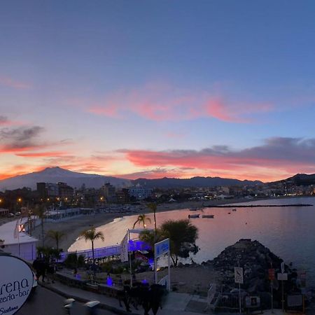 La Sirena Rooms Giardini Naxos Exterior photo
