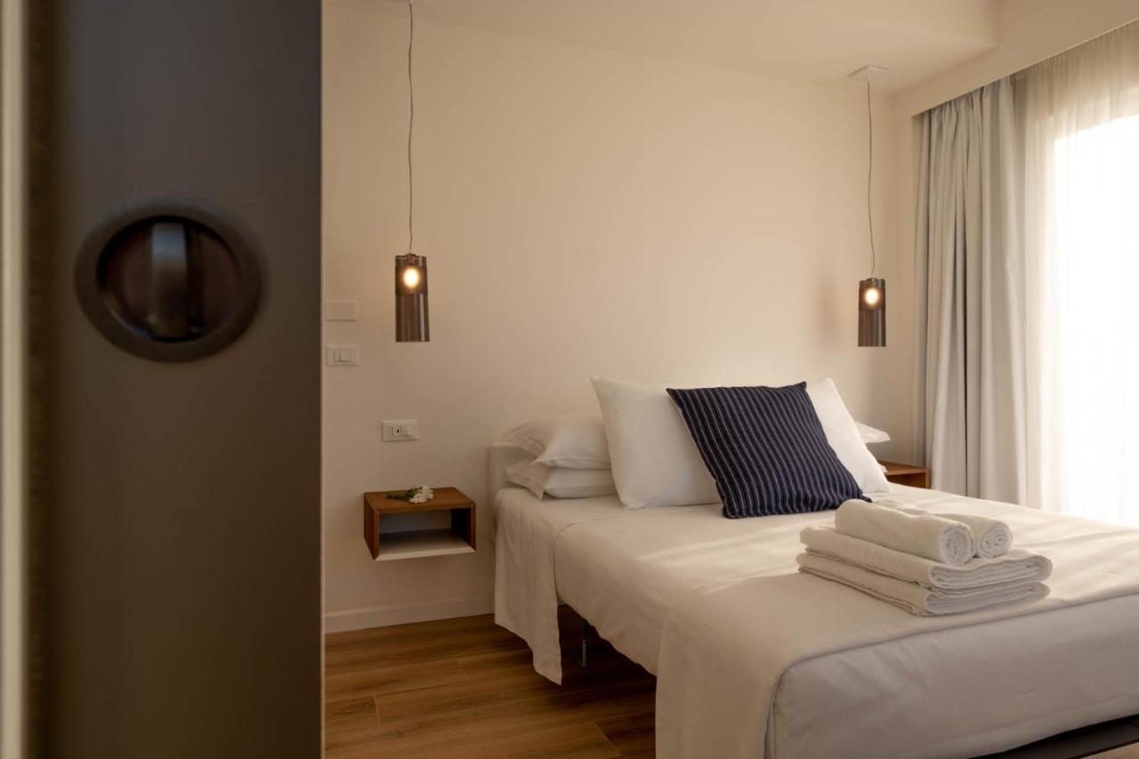 La Sirena Rooms Giardini Naxos Exterior photo